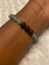 Load image into Gallery viewer, Green Aventurine/Lava Stone Bead Stretch Bracelet